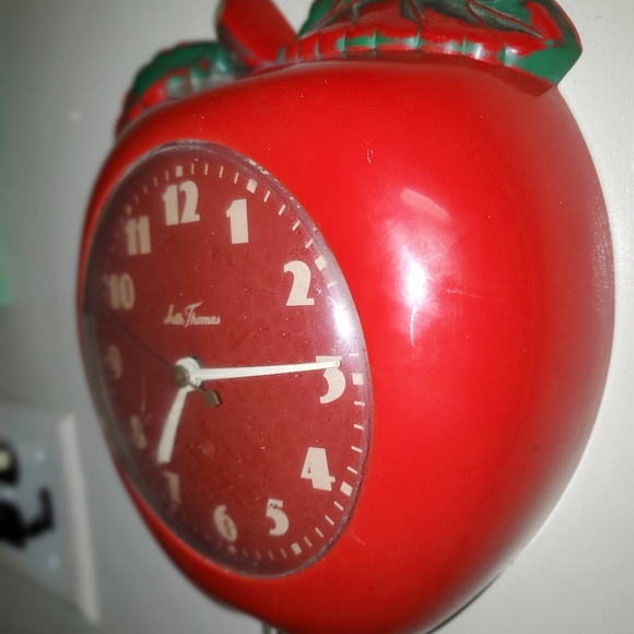 Wall Decor Vintage Seth Thomas Apple Wall Clock Poshmark